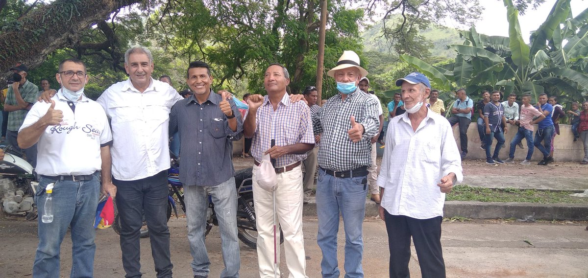 FERNANDO_FEO's tweet photo. #240ct #Giraldot el #Baul se desbordó en apoyo @albertogalindez Gobernador #gustavoguillen Alcalde @ADonay8a1 diputado,el cambio se siente este #21Nov,@hramosallup @prospericarlos @Claren_Rios nuestro Sec general @ADemocratica @abetancourts https://t.co/TATdVunS3Y