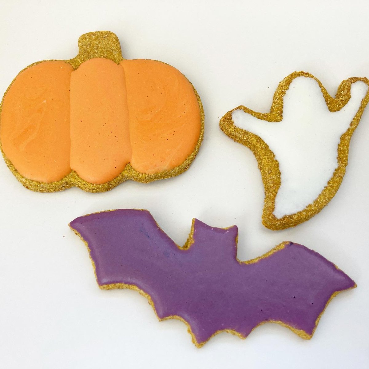 mezzasmunchies's tweet image. 3 for $5! Order thru the link in bio 

#MezzasMunchies #HandmadeDogTreats #MadeInBrooklyn