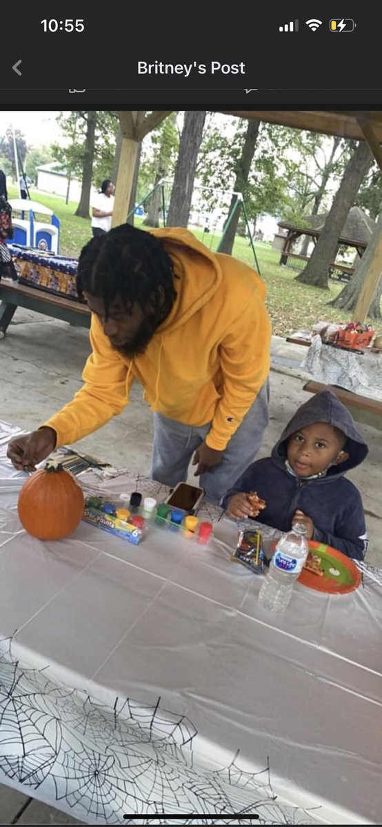 cloud9cooley's tweet photo. #blackfathersmatter 
#daddyandson #halloween2021 https://t.co/w2Eoj7yt2m