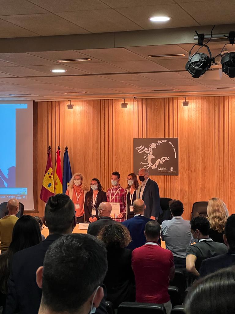 Mig_RamJim's tweet photo. Gran fin de semana científico el que hemos vivido en #SimposioEXERNET Personalmente muy contento e ilusionado por haber recibido el premio a mejor comunicación póster para nuestro trabajo sobre los efectos del entrenamiento aeróbico en el descenso de la presión arterial nocturna https://t.co/9GnOL4HODO