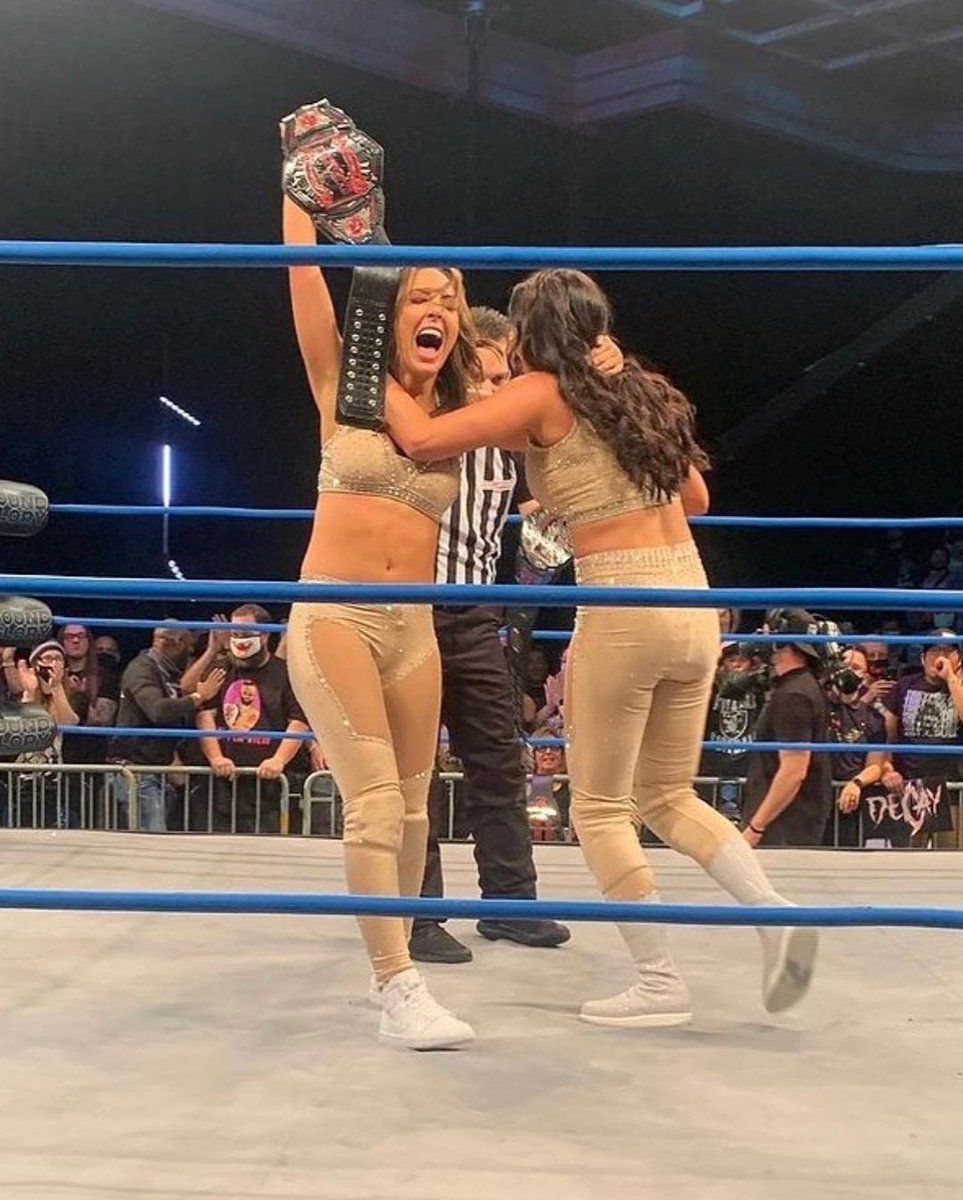 BeyondThe3Count's tweet image. .@CassieLee and @JessicaMcKay They won the WWE Women's Tag Team Championship Now they are the new Impact Wrestling Knockouts Tag Team Champions that's iconic😍😍❤️ #WWE #IIconics #TheIInspiration #BoundForGlory