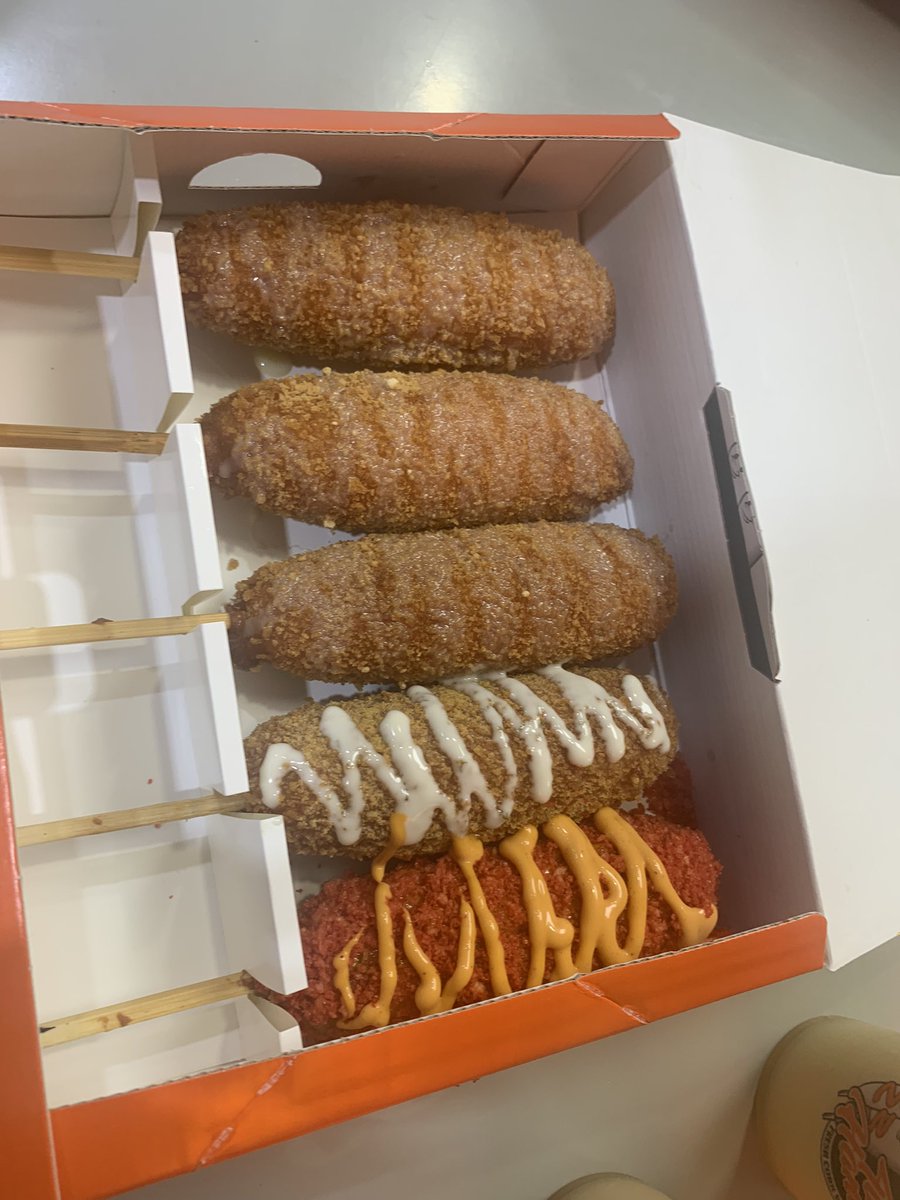 daisjbaker's tweet photo. Today I tried a Korean corn dog https://t.co/A7HkAzwUA1