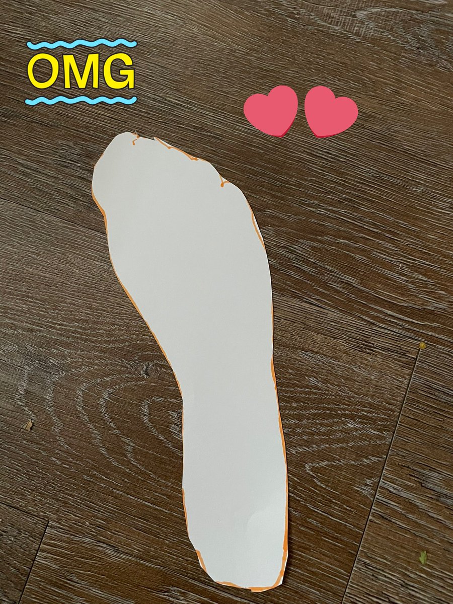 MsJacksonAME's tweet photo. This sure is a big feet for a 2nd grader! That’s what my kids said lol https://t.co/6j6tLkLbKC