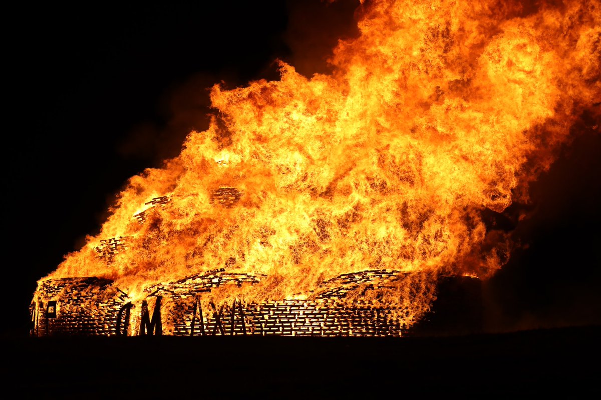 adrianna_figone's tweet photo. The biggest and best bonfire in Texas https://t.co/A9PGwCohXo