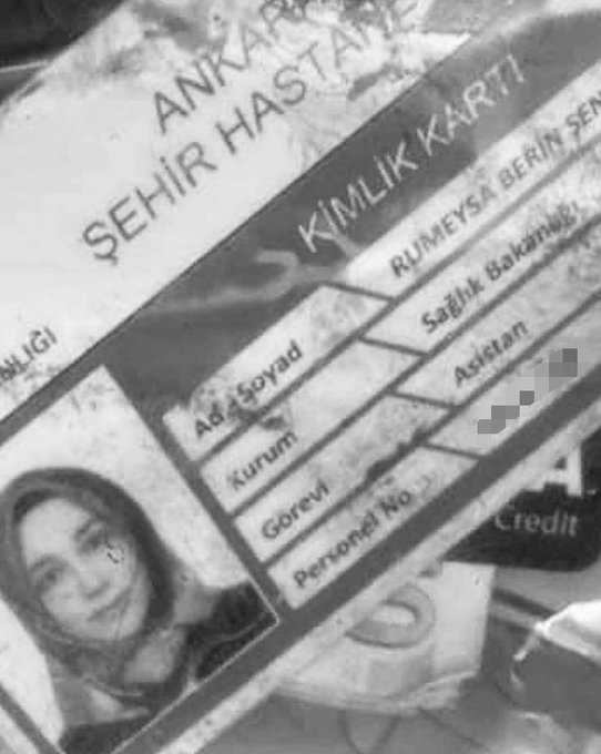 ciftlers76's tweet photo. Sen babana hasret gittin...
`baban sana hasret kaldı..
Doktor Rumeysa Berrin ...
Baban KHKlı diye Sağlık Bakanı @drfahrettinkoca bir taziye twiti bile atamadı korkusundan...
Olsun...
Hatıranı yaşatmak boynumuzun borcu olsun...
Ruhun şadolsun... https://t.co/llFmuTz4rC