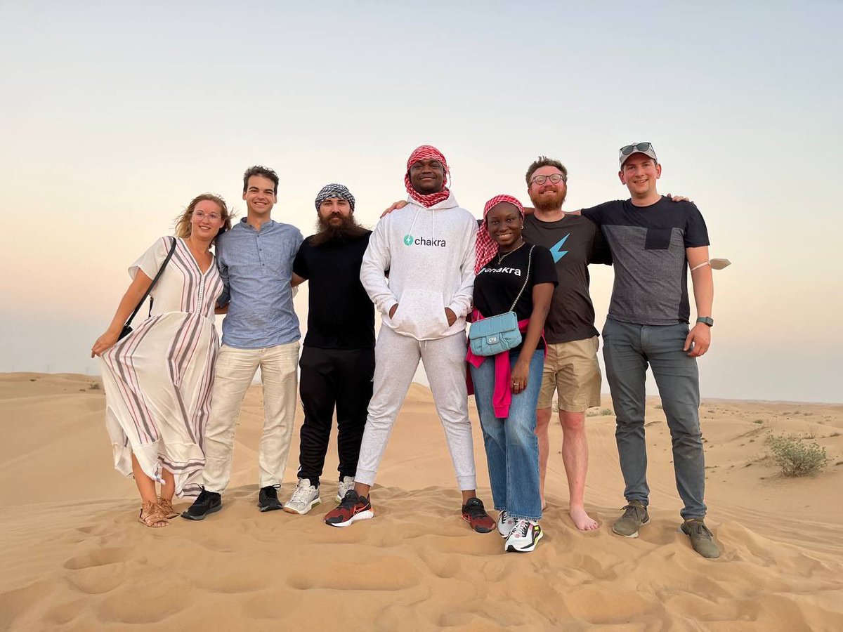 thesegunadebayo's tweet image. Meeting the @chakra_ui and @chakraui_vue core team members in person was so much fun 💖🔥

Lots of ideation, collaboration, and fun. Love these guys 😊
