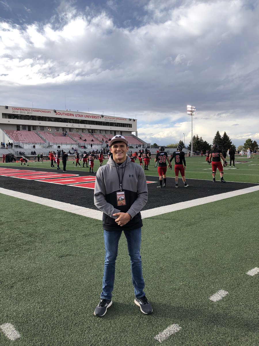 Had a great game day visit to @suufb!! Thanks <a href="/coachsamelliott/">Sam Elliott</a> for having me out! <a href="/DemarioWarren/">Demario Warren</a> <a href="/CoachHuntSUU/">Ryan Hunt</a>