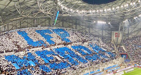 VGCU84's tweet photo. #OMPSG Un peuple et son équipe à l’unisson, fiers d’être Marseillais! 🔵⚪️🔥 https://t.co/fRVGH9chUh