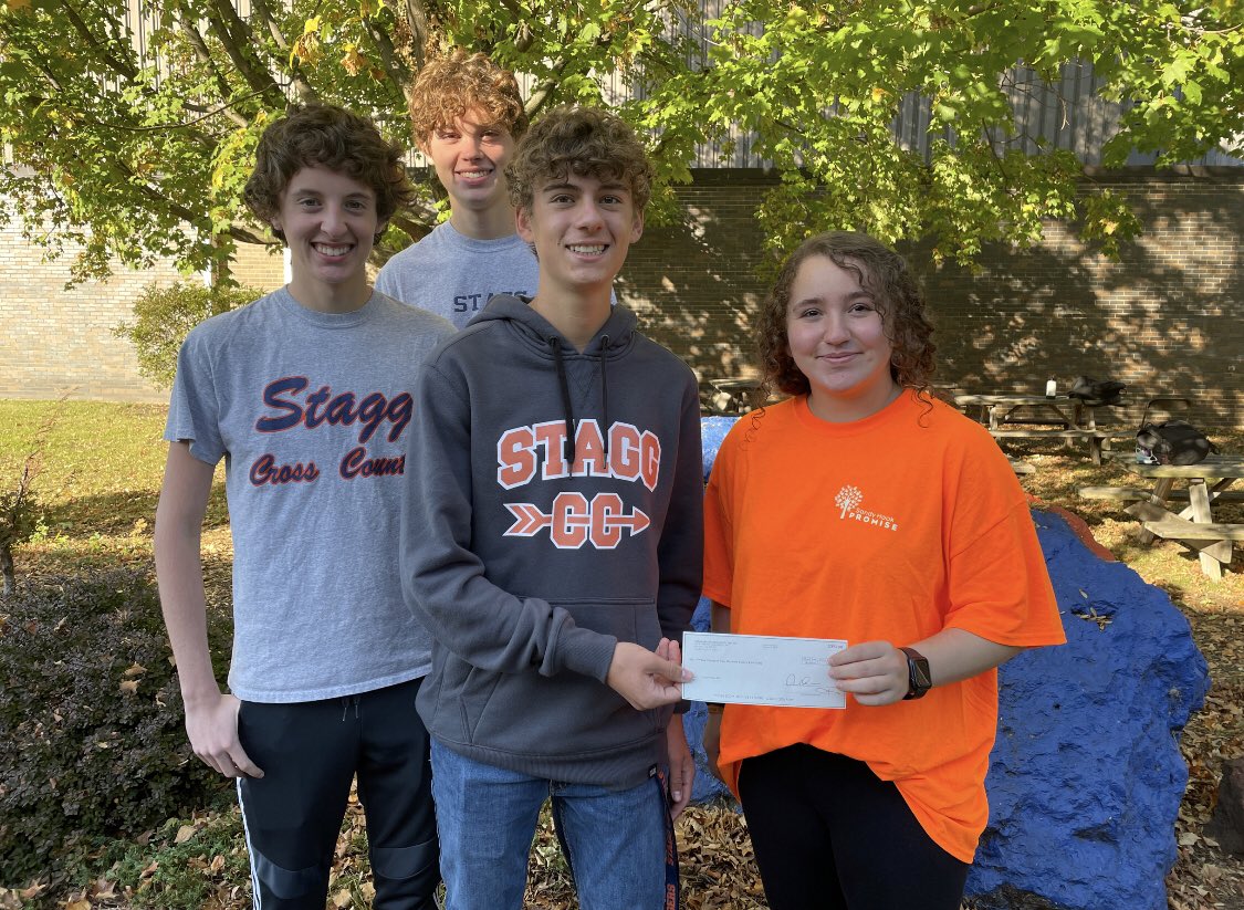 Shoutout to <a href="/StaggXCountry/">Stagg Boys XCountry</a> for their donation to D230 Relay for Life! Thank you so much💜🤍🧡💙 <a href="/StaggHighSchool/">Stagg High School</a>