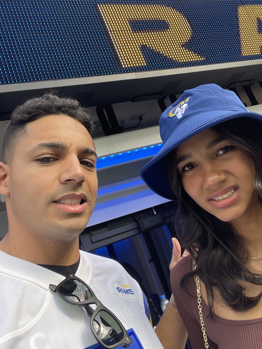 MichaelEvansB05's tweet photo. #jordayla or #Lordan ?? https://t.co/oIO08FNnNu