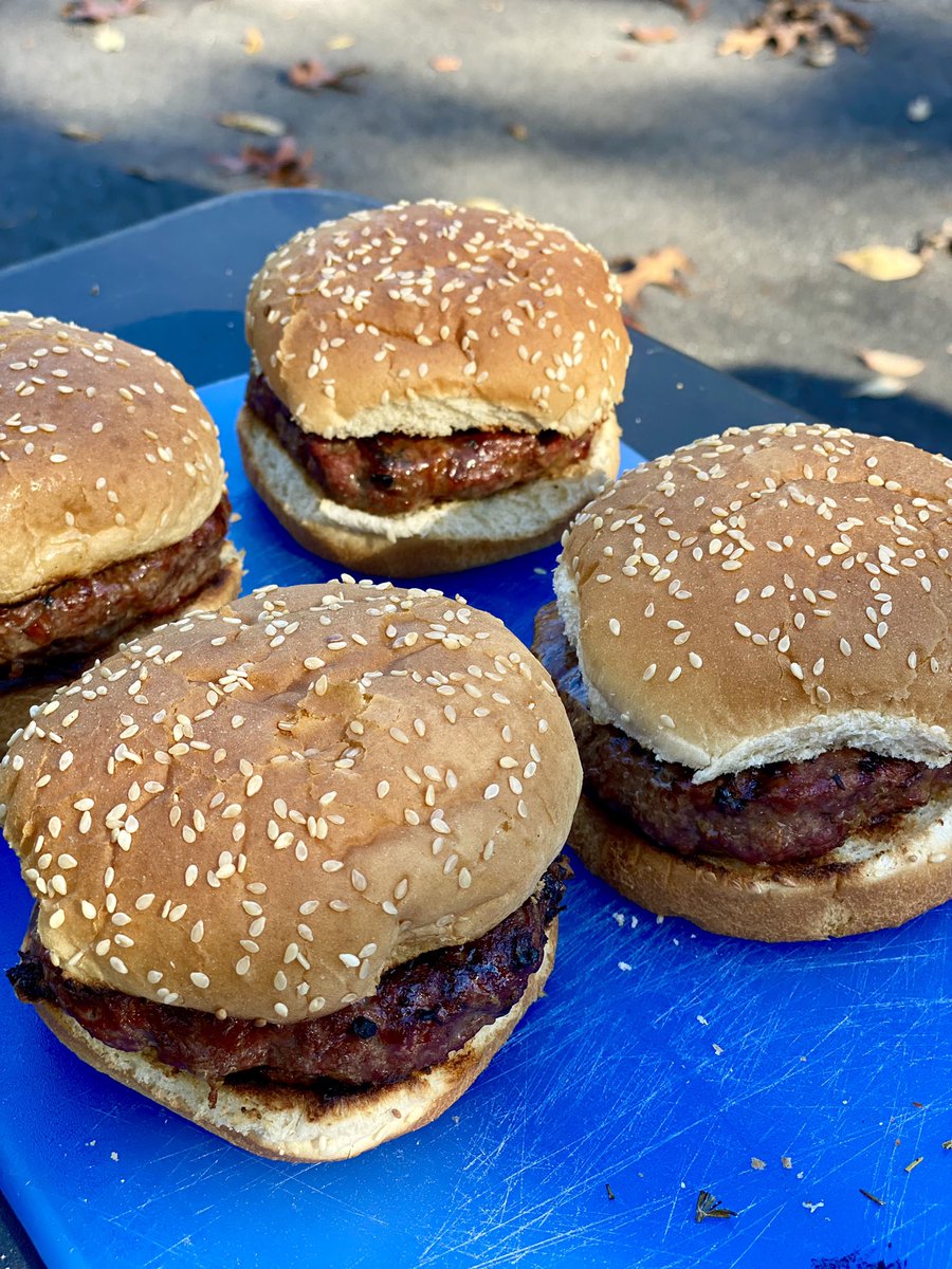 That was fun! Just wrapped up our Grilling 101 “class” with my daughter’s @girlscouts troop. Each helped and got to take home a bottle of #UncleStevesShake AP rub! #kidswhogrill #smartfoodchoices