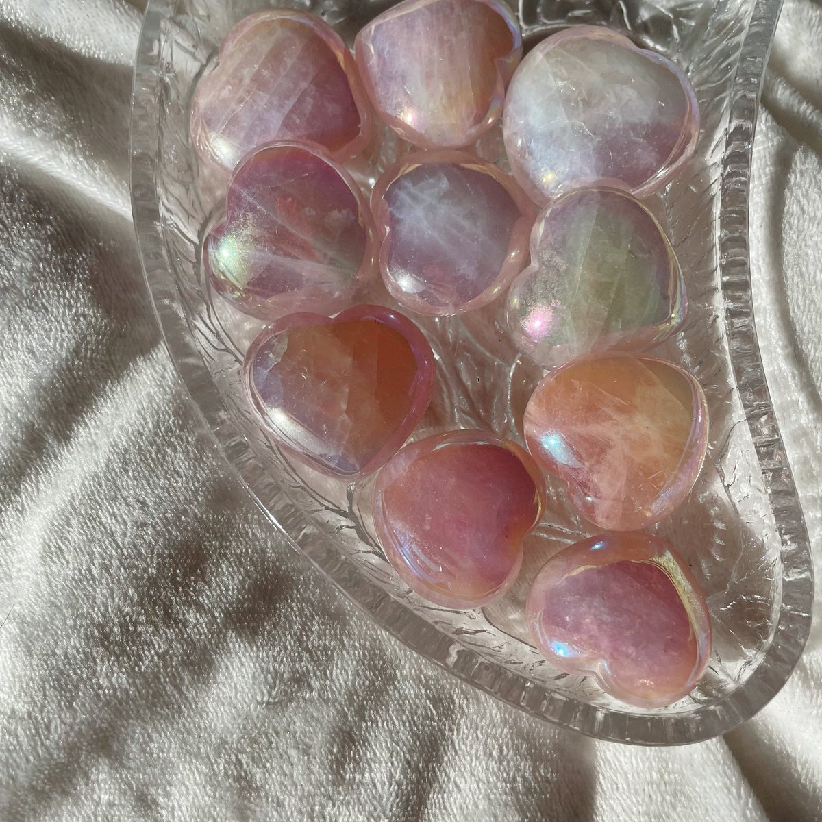 whimsycrystals's tweet photo. 🌸✨👼🏼 angel aura quartz hearts 🌸✨👼🏼 https://t.co/aw1MzZ5d20