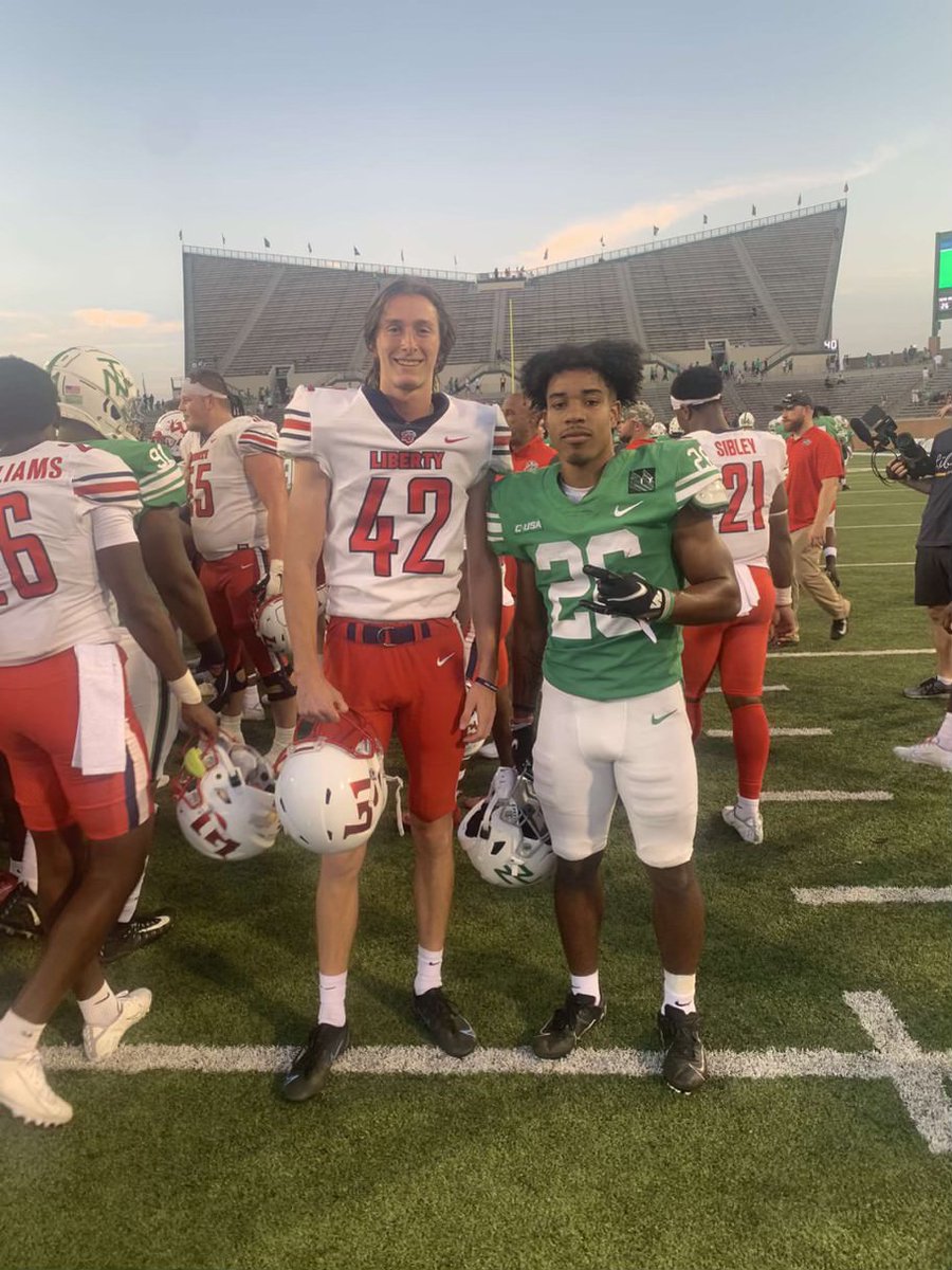 Former Titans <a href="/ridge_texada/">Ridge Texada🫡</a> and <a href="/NickBrown_14/">Nicholas Brown</a> matched up Saturday in Denton as Liberty took on North Texas. #titanpride