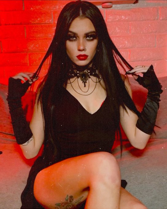 Normal is an illusion https://t.co/m8Uc7QOfaR