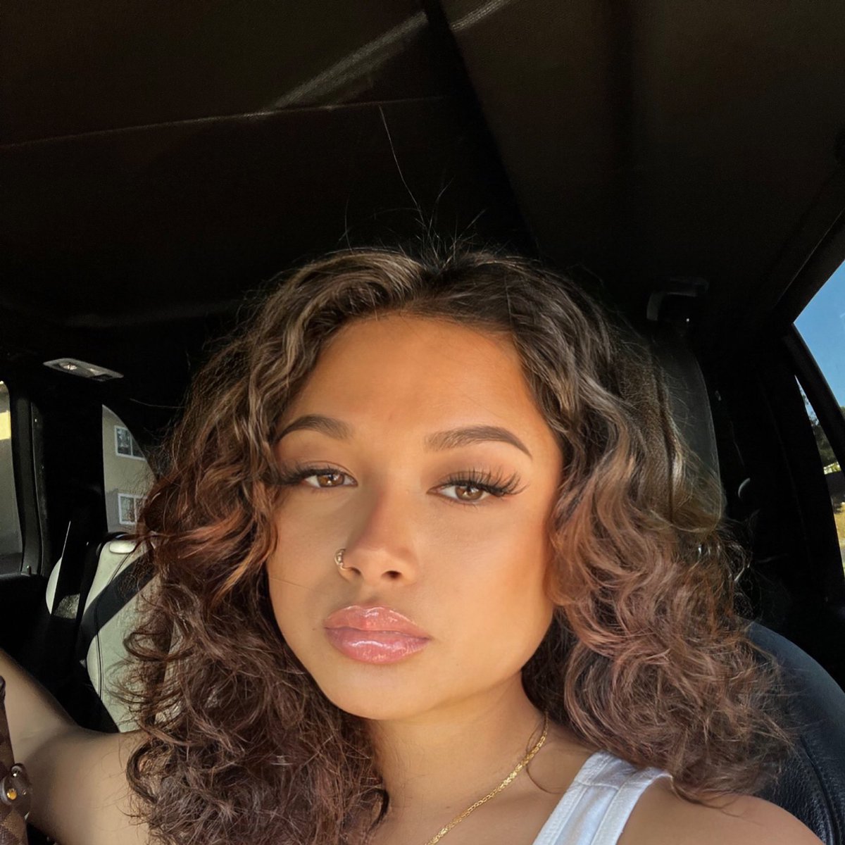 I’m the light in your darkest days.