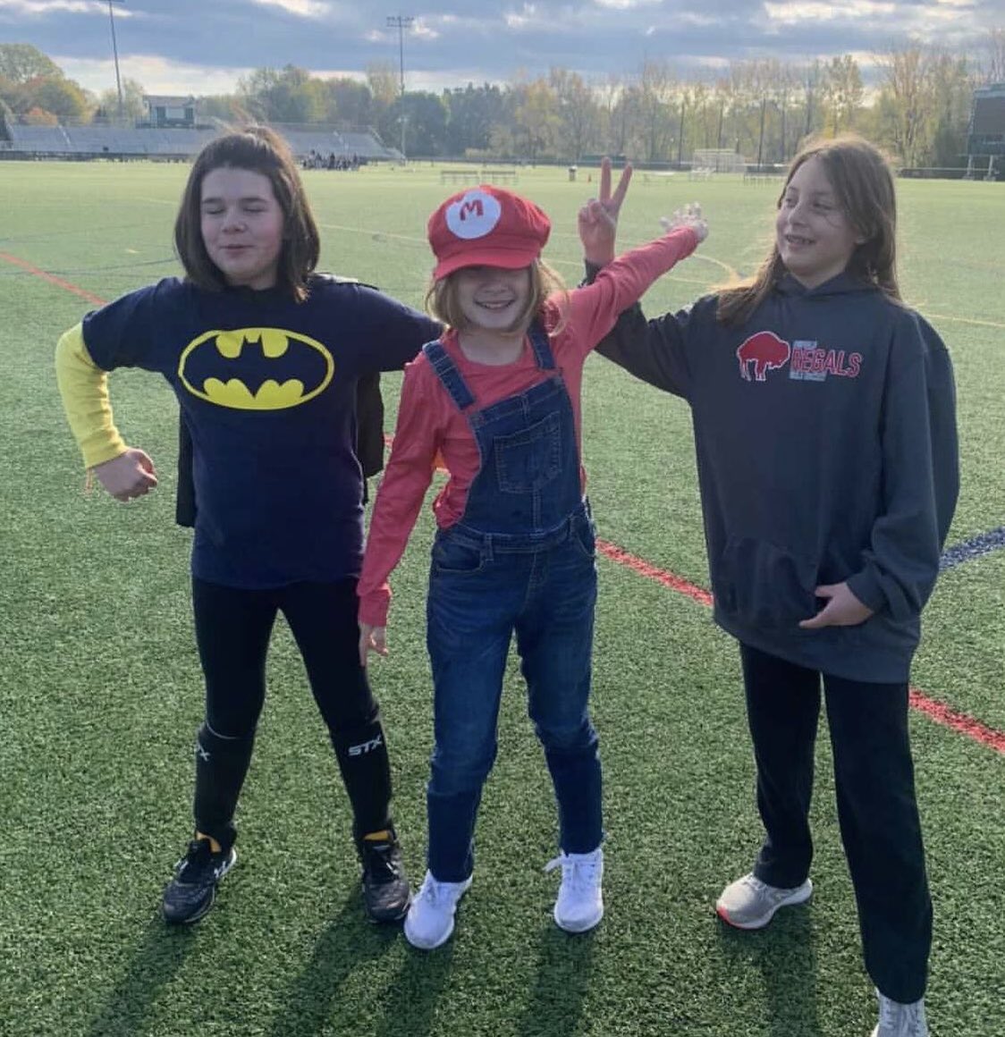 StampedeFH's tweet photo. 🎃Happy Halloween 🎃 
Had fun today with our Stampede HERD kiddos 🏑🏑👻💀🎃@USAFieldHockey https://t.co/yrW00fmWf7