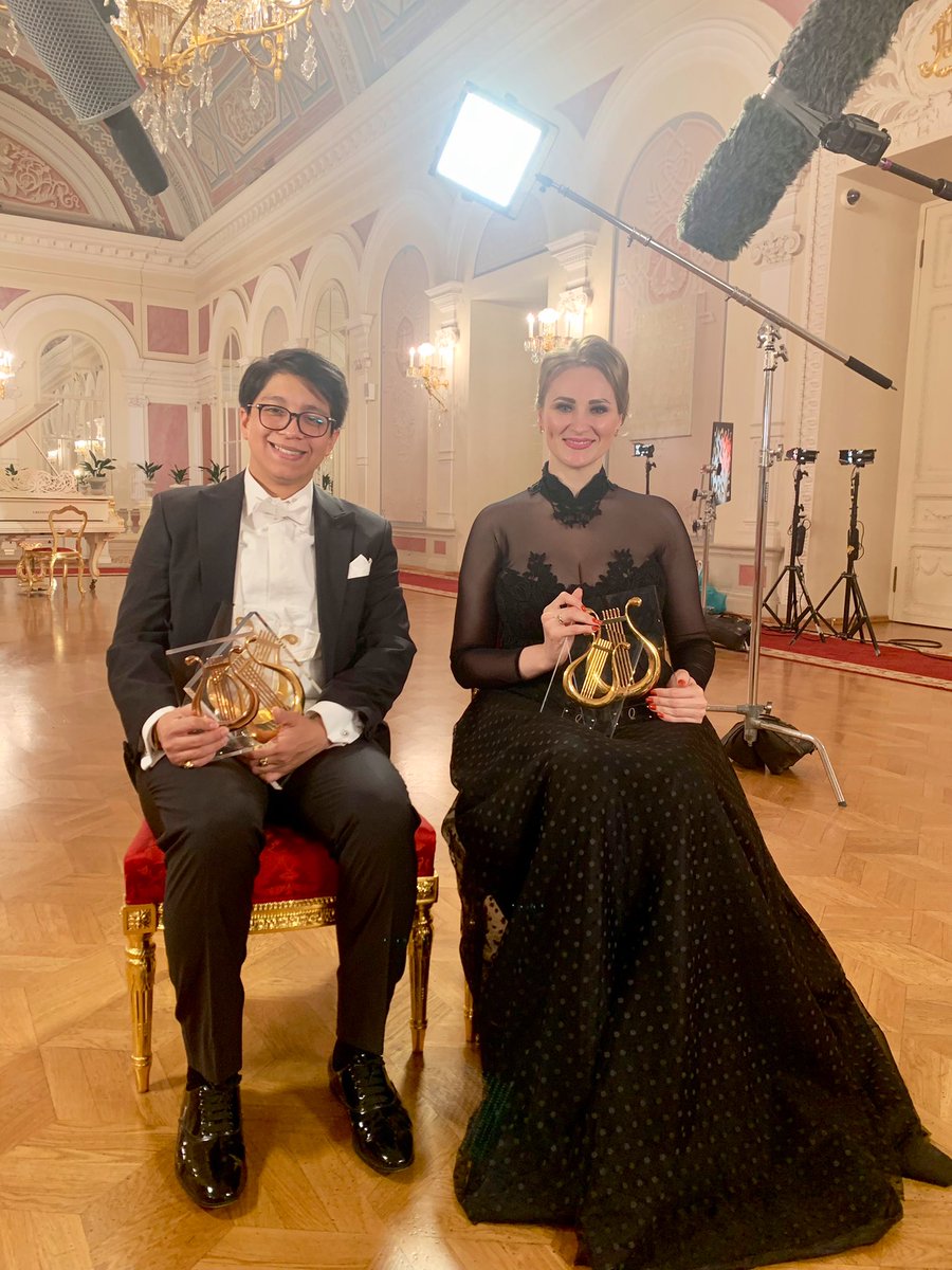 Katharinakaun's tweet photo. Congratulations to the winners of Operalia 2021. You gave me goosebumps! 
 @ivan17293 and Victoria Karkacheva 
Bravo to @operaliacomp for another magical competition @PlacidoDomingo @medicitv @euronews https://t.co/sRPyielxU5