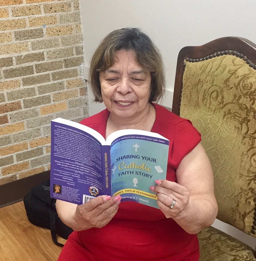 NancyHCWard's tweet photo. This kind of personal sharing brings hope to others that can’t seem to let go of things concerning their past--Gloria Castro #JoyAlive #SharingYourCatholicFaithStory #conversion #evangelization #YourCatholicStory
https://t.co/uinnqFM1yw https://t.co/KIiyWXWsG8