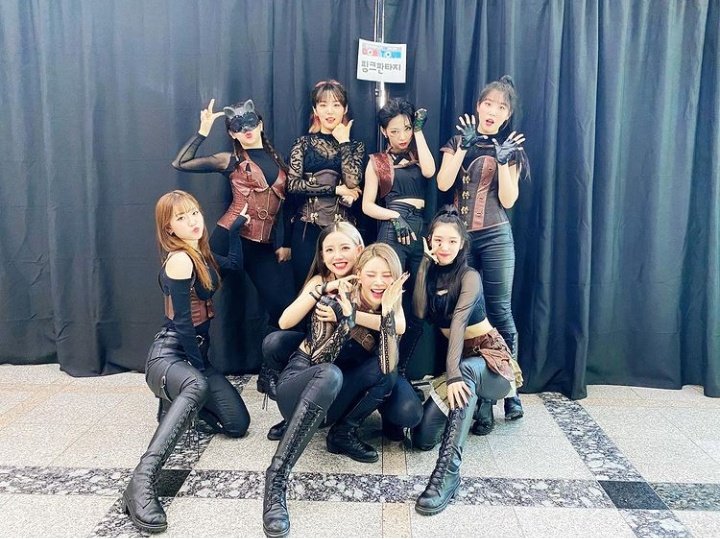 Pink fantasy группа дэван без маски. Pink fantasy группа корейская. Pink fantasy kpop группа. пинк фэнтези кпоп группа. Fantasy группа кпоп.