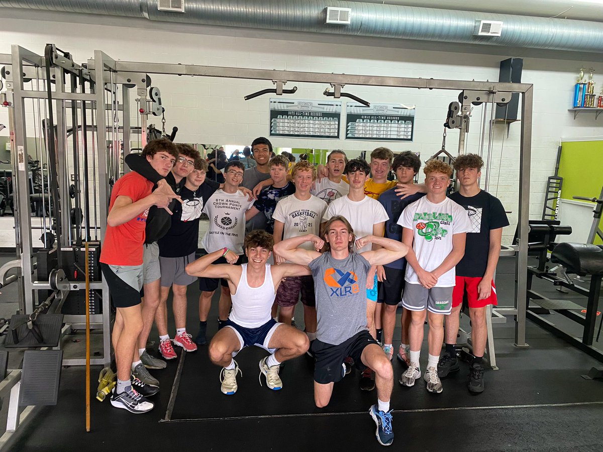 FairlandBball's tweet photo. These guys have been locked in since April! Season officially starts Friday… We got something to prove! 

Big s/o to Coach Petrie at Alpha Fitness for all his help! #MTXE #OUTWORK https://t.co/l8jh1wXEtD