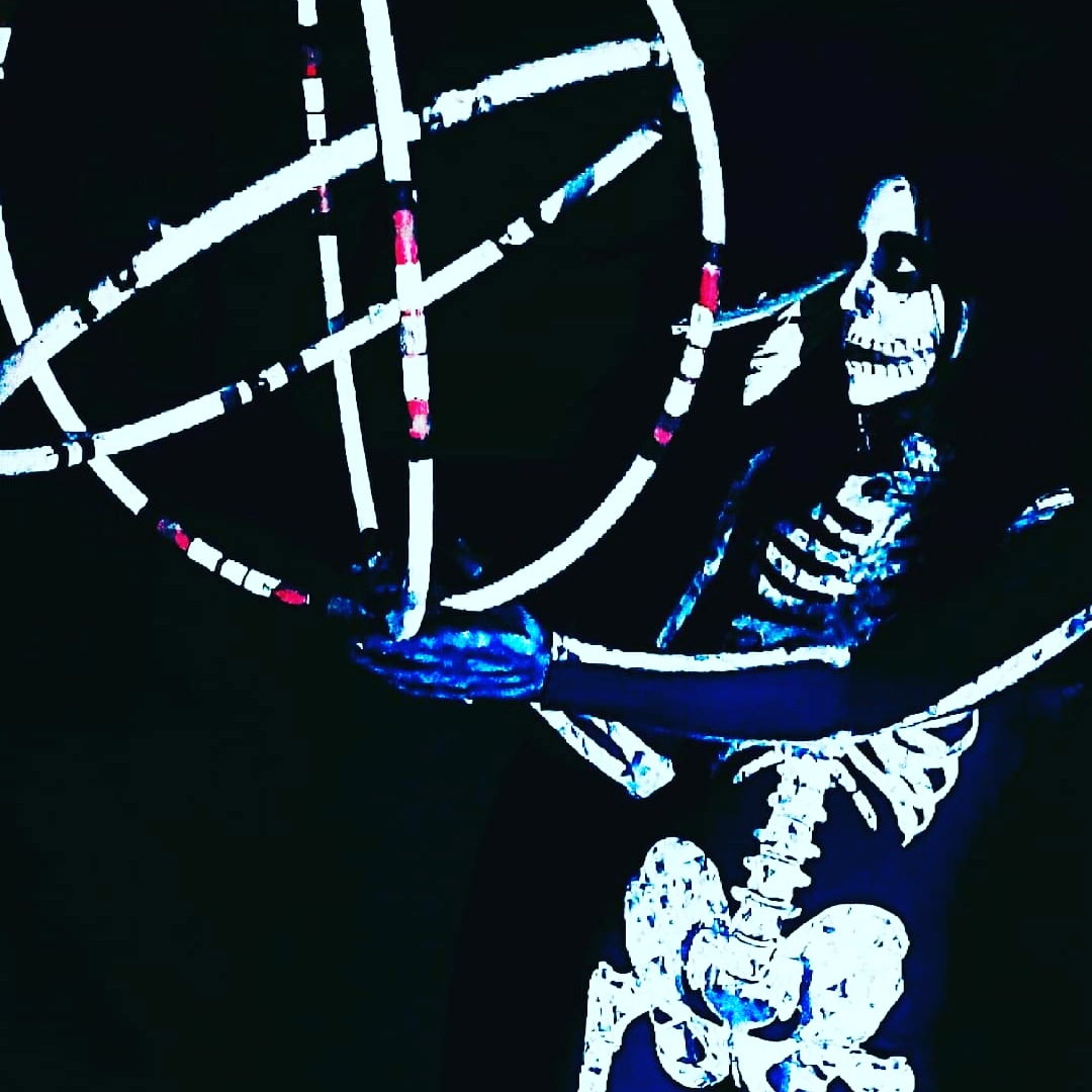 EphemeraBath's tweet image. facebook.com/events/1002516…
Wow!!! Tickets selling fast eat witth friends....All Hallows Eve #vegan feast in #BATH premier chef premier #folk London barman top expresso martini storyteller trail fireartiste ...