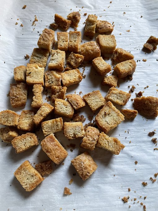 Made homemade croutons from homemade bread. I feel like I just unlocked a new homesteading level https://t<a href="/tag/spoilme"class="tags"><span>#spoilme</span></a>