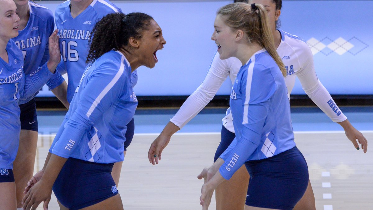 UNCVolleyball's tweet photo. These two are friend 𝙂 𝙊 𝘼 𝙇 𝙎

Constantly hyping each other up!

#GoHeels https://t.co/CyfwiFe7Ou