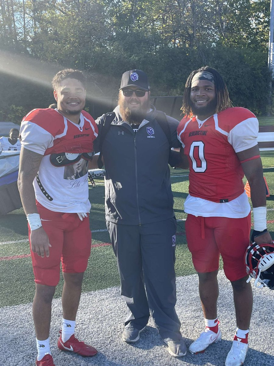 Williamschris35's tweet photo. #Macforever @LyonHBC @CoachPaider @Coach_Z_Ruot @ahmadwash0 https://t.co/S3KeyC58ZA