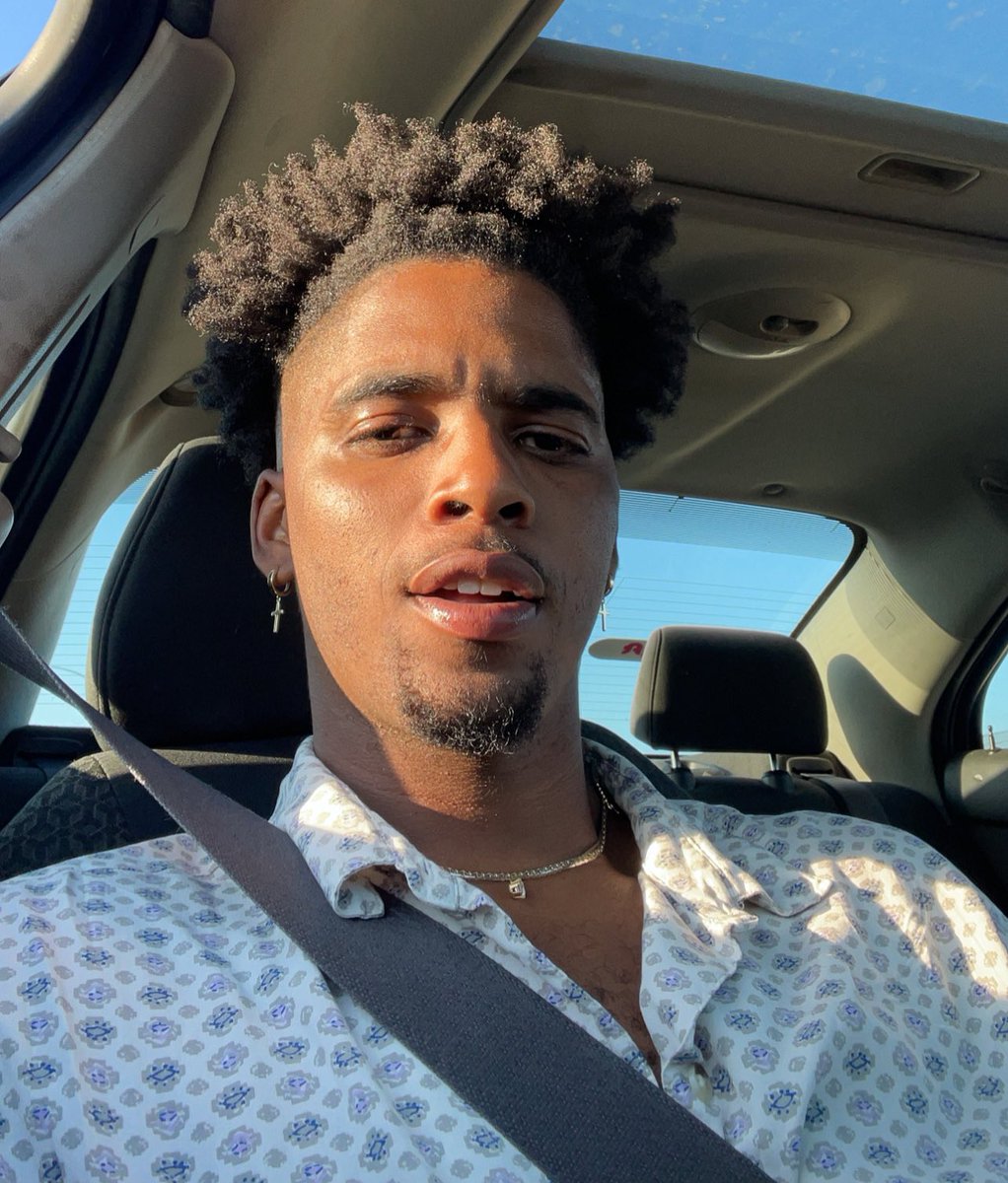 ChineloTyler's tweet photo. https://t.co/vH3BSxfs1e