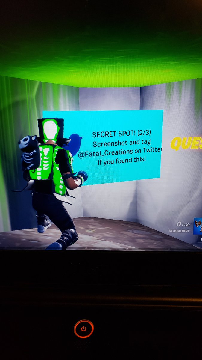 Christopher tweet media