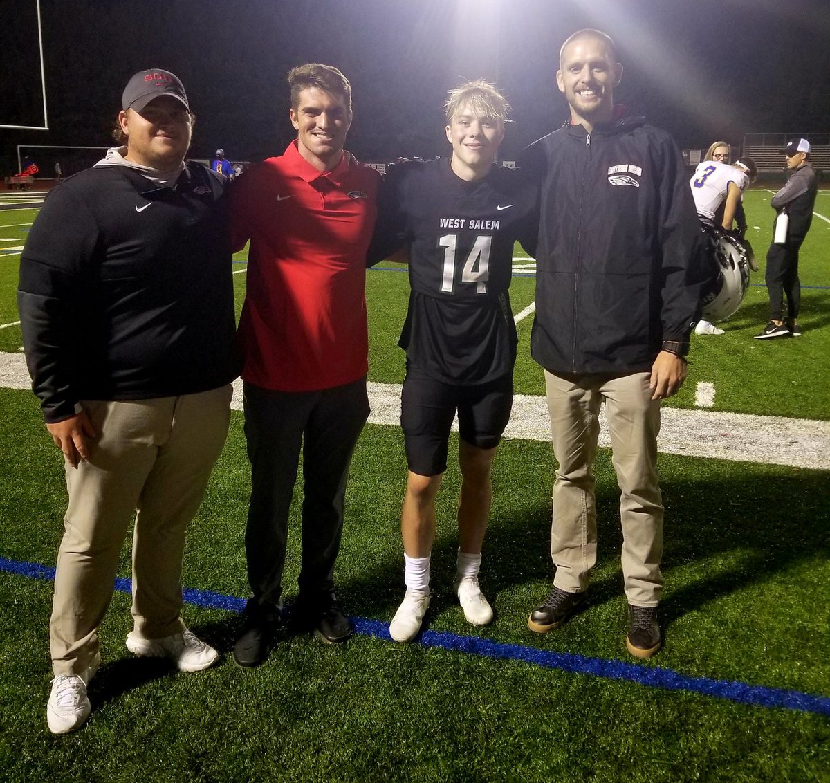 GreeneDodson's tweet photo. Blessed to receive a Scholarship offer from Southern Oregon university! @GageDevvon @coachabrown1 @BrandonHuffman @JordanJ_ @WS_TITAN_FB @PrepRedzoneOR @eforcefootball https://t.co/xCl1lMSQuy