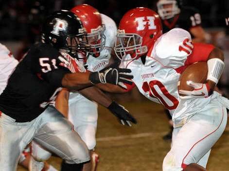 HBucs_football's tweet photo. 2021 Hall of Fame Spotlight 

Marlon Seets

🔴2007-2010
🔴All District 2009 &amp; 2010
🔴District defensive MVP 2010
🔴18 TDs in 2010 (2nd all time)
🔴2,934 career rushing yards (1st in school history)
🔴39 career TDs (1st)
🔴Played at LA Tech https://t.co/BbFnO3MNaR