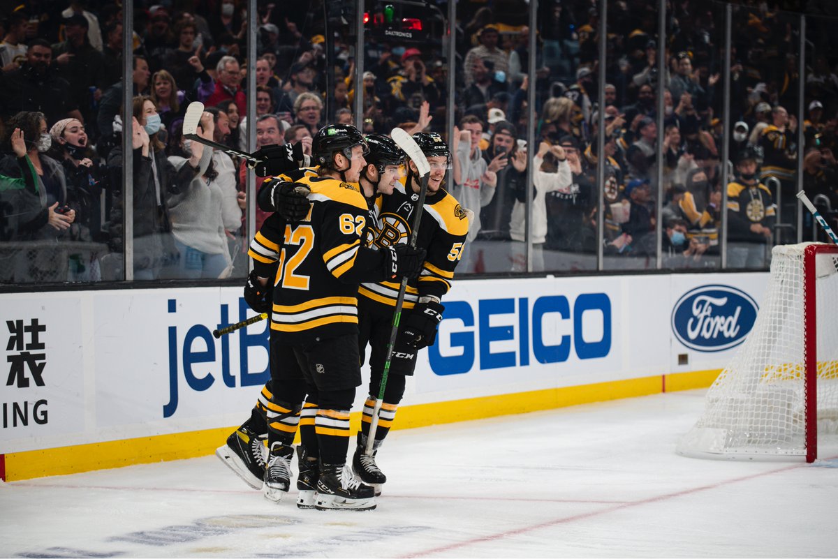 Boston Bruins tweet media