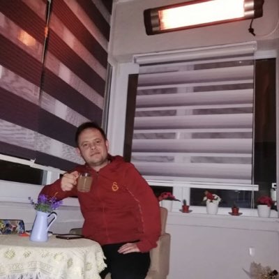 mercorlu's tweet photo. #YeniProfilResmi https://t.co/k2aXUoU13J