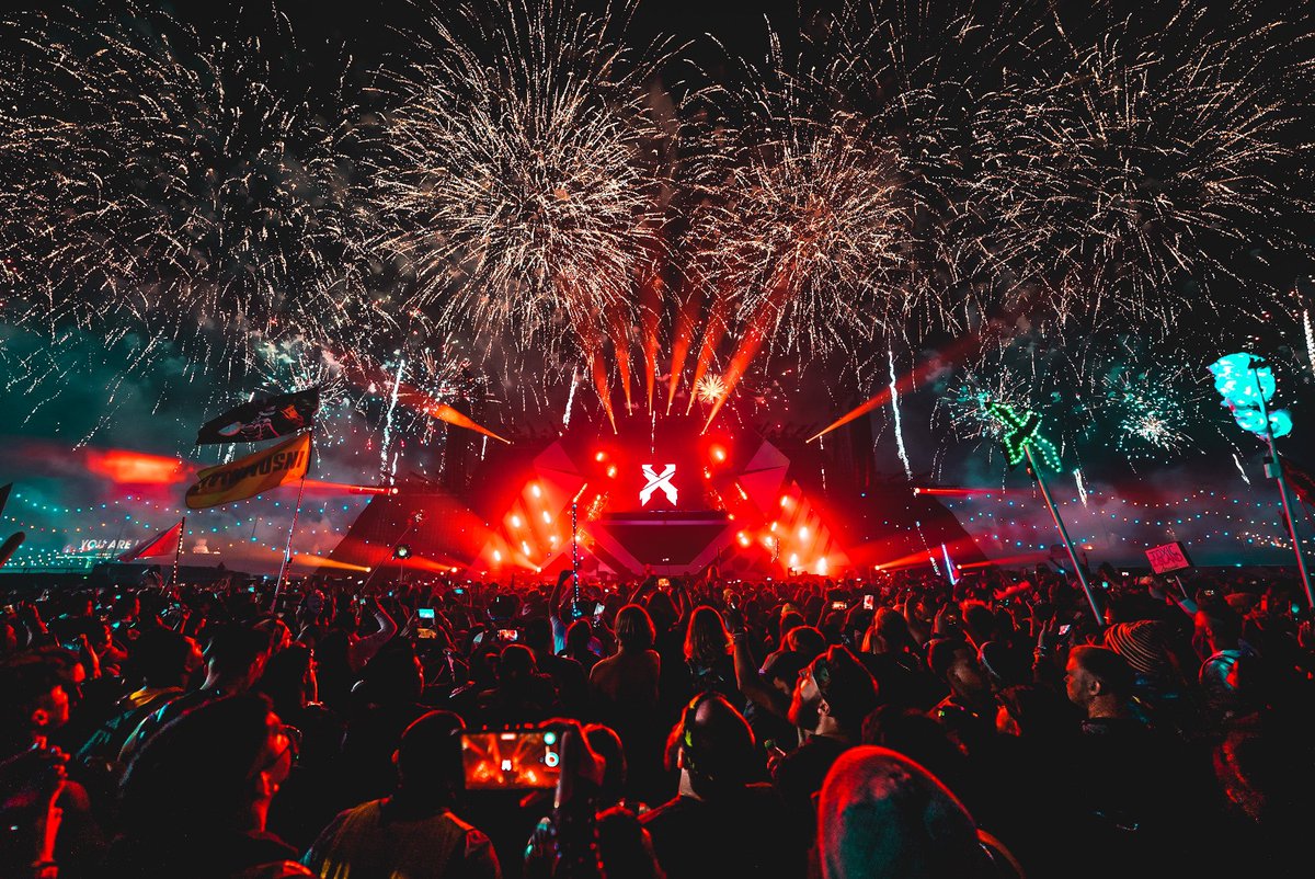 Excision's tweet image. EDC thank you so much for raging with me 2 nights in a row! Loved seeing all the Headbangers come out ✖️