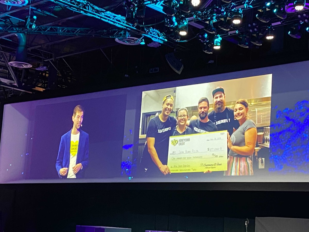 honeycombcredit's tweet photo. 3, 2, 1...@money2020’s #MoneyPitch2021 has officially begun! ⏰ Cheering on our CEO George Cook, and good luck to our fellow all-star finalists: Chris Miller of @EvoShareUSA and @cathyxhan of Levro! #Money2020USA https://t.co/LJPcgTClvD