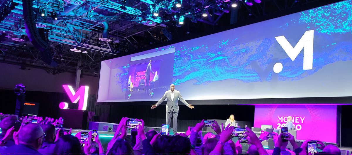 cmehta08's tweet photo. @MagicJohnson making it a Perfect Picture before talking about his support worth $325 Million to 30k minority owned business @money2020 @latam_inc @panamax_inc #Fintech #MobiFin https://t.co/27IfgbPQqs