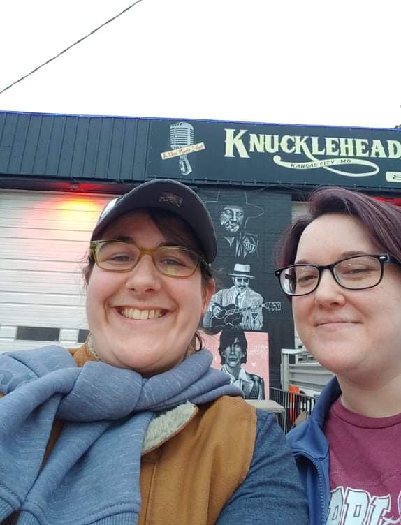 krisy3791's tweet photo. @TerriClarkMusic we're here for you, girl! We hope you have a blast! So happy to have you back in Kc! Thank you for being here! https://t.co/pCqYAp8vIv