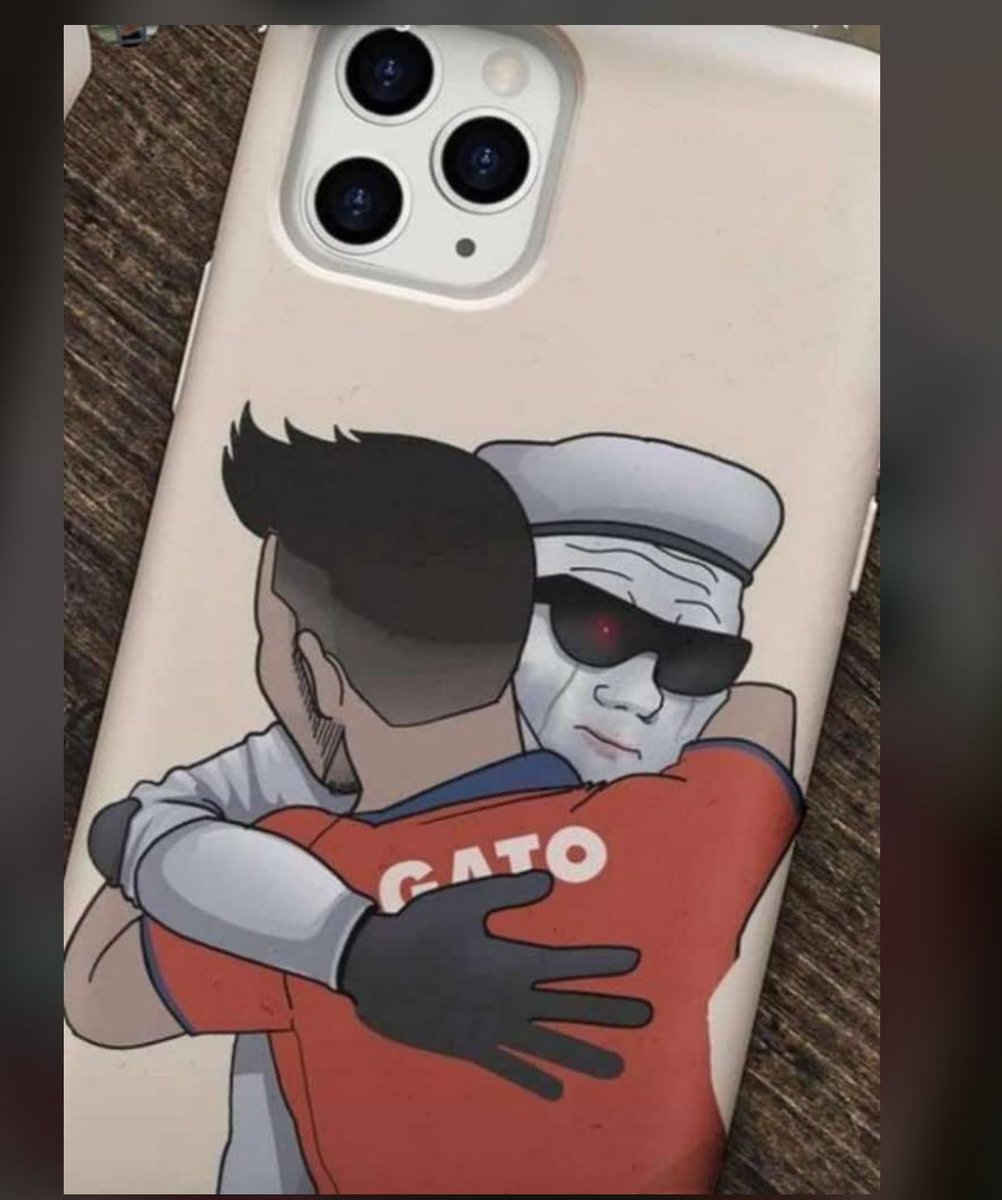 eliottack's tweet photo. Que fríos son los de mi Perú https://t.co/mfI3DmALj7
