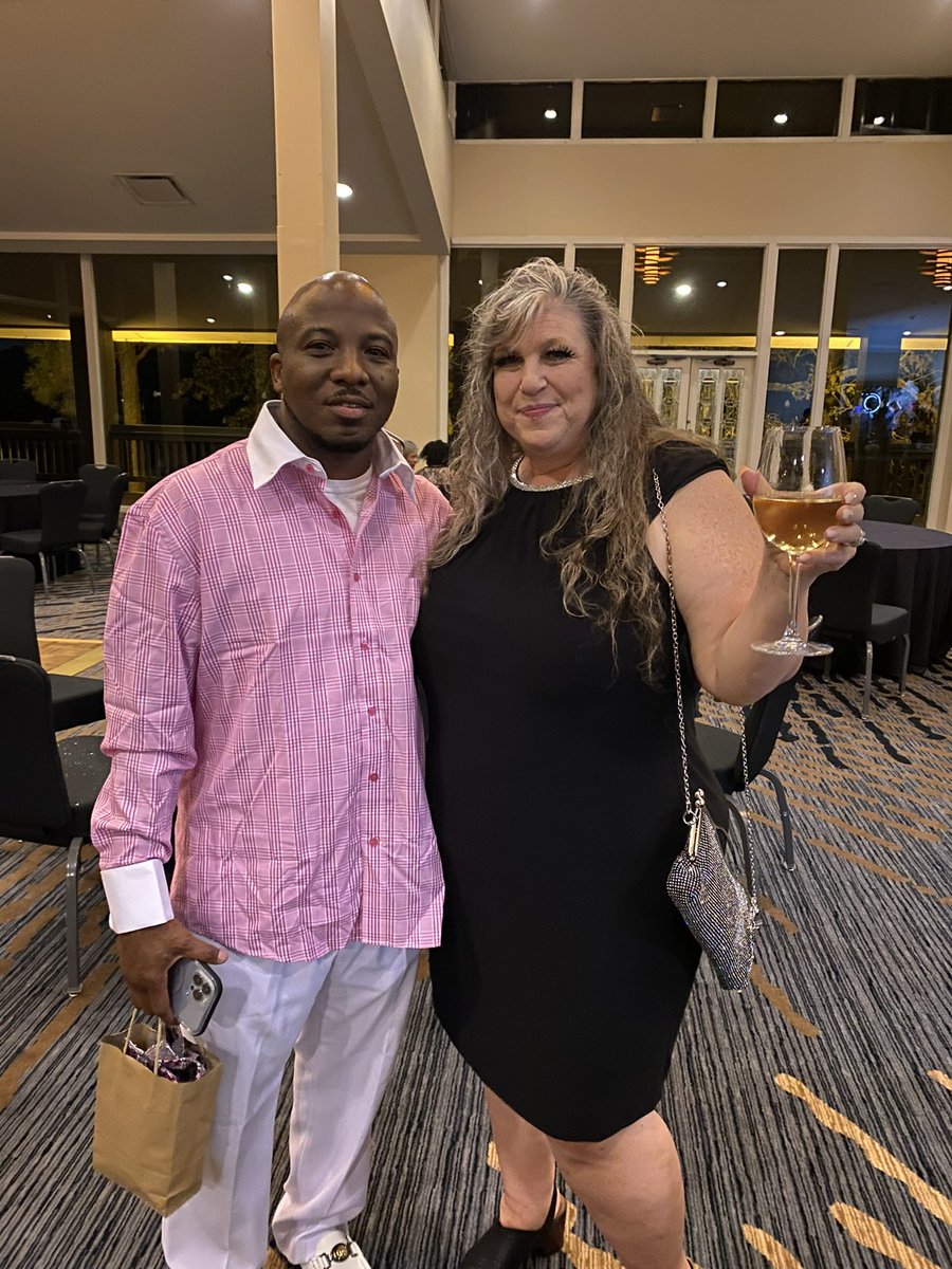 SkyRayz's tweet photo. Our night out at our work gala Fun time. #Skyrayfoodie #Phatnfull https://t.co/ZjZGqtKzhK https://t.co/70KdUUD0qN