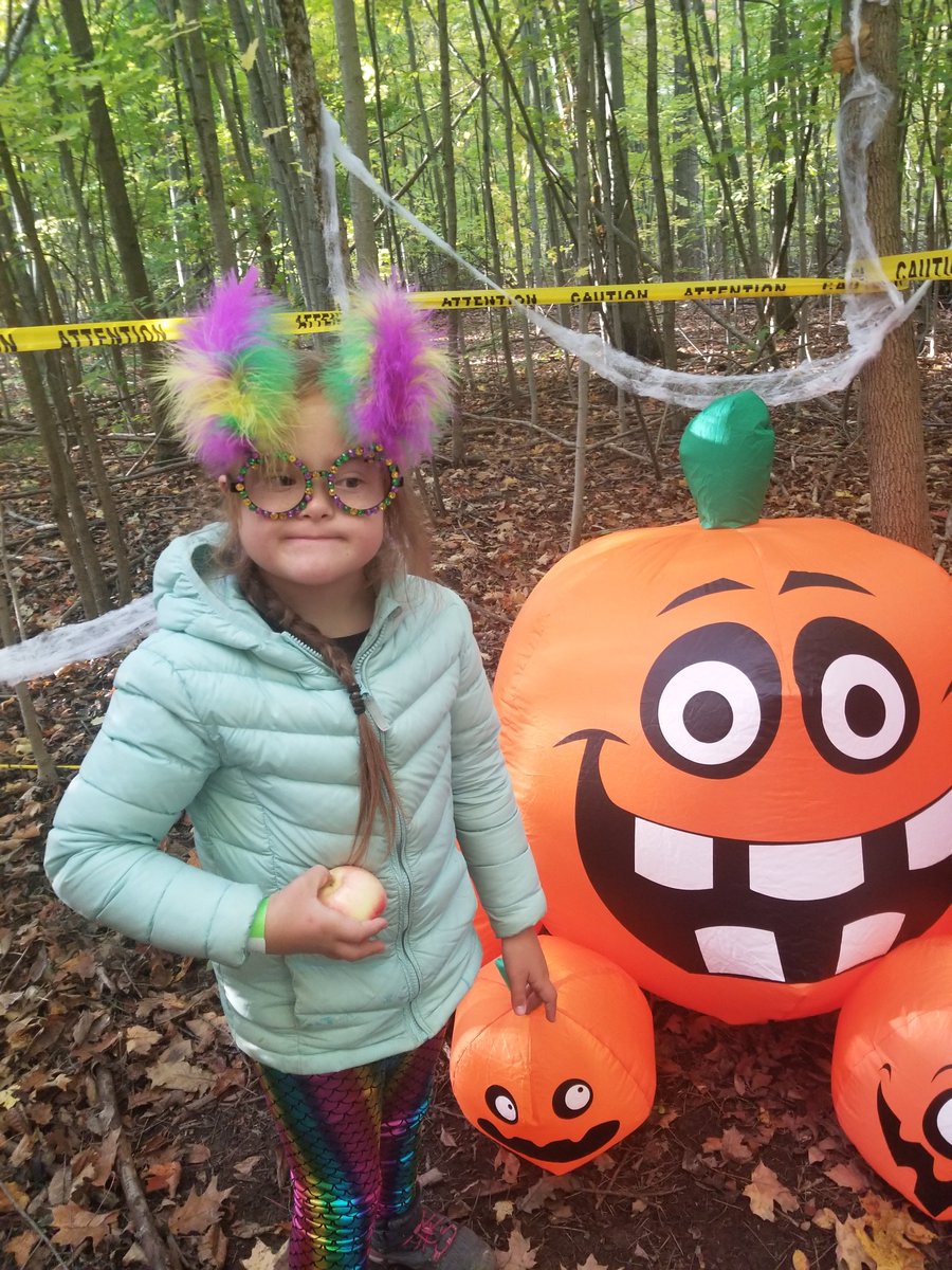 goDSresearch's tweet image. This is #CanadianDownSyndrome week; also pre #halloween2021 wk and here's a character who has #visionpower. My tweets represent our vision shaped by our family's beliefs that full inclusion in education, health &amp;amp; research is poss &amp;amp; neccessary.