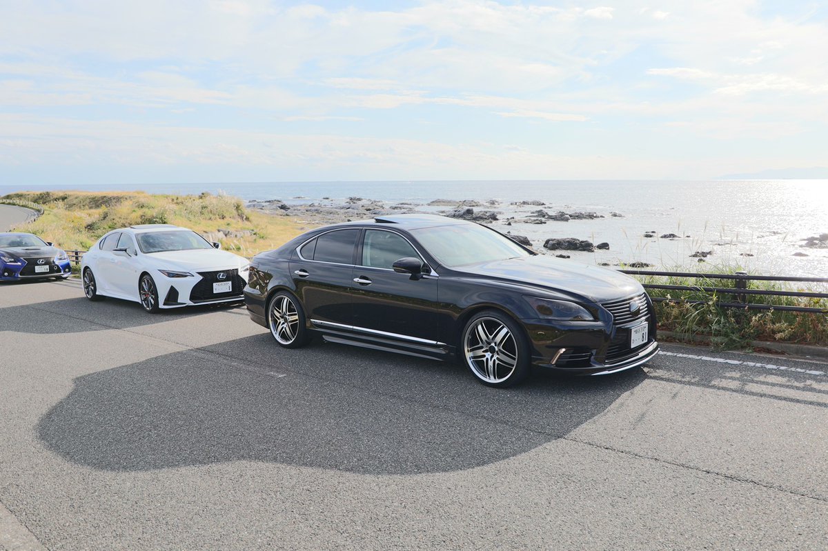 8mDpDH5gPT0l8kA's tweet photo. #鋸山登山自動車道
#千葉フォルニア🌴
#lexusls600h https://t.co/zYaRTiJes0