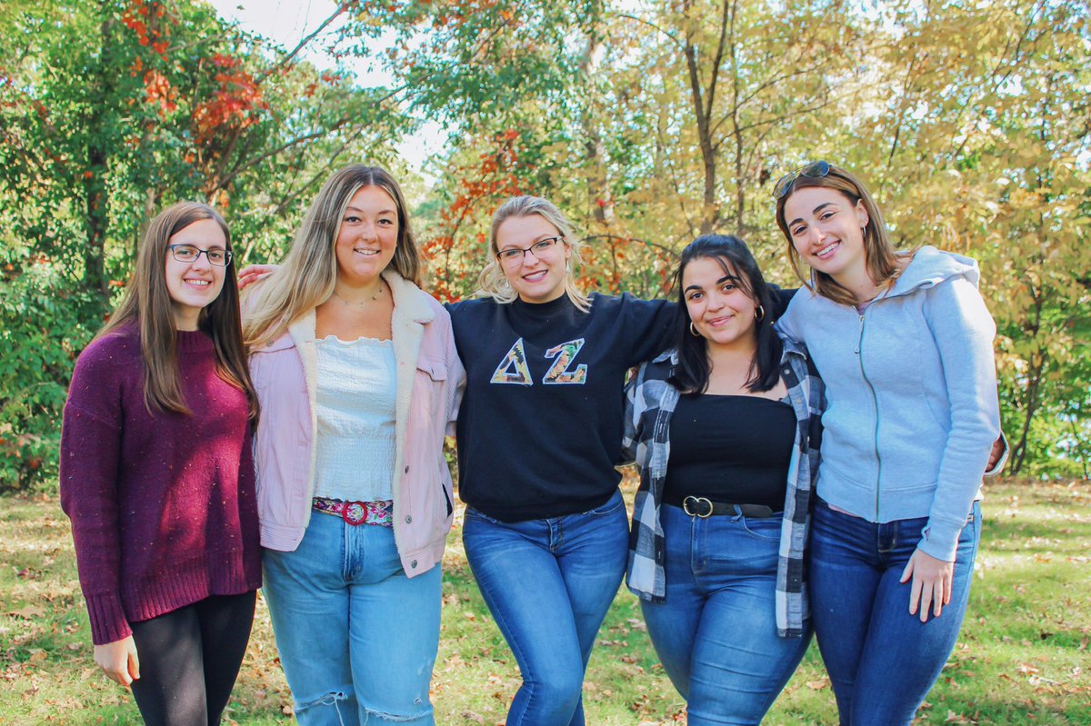 deltazetajwu's tweet photo. 119 years of friendshsip, curiosity, generosity, citizenship, empowerment, and belonging ππ
Today we celebrate our National Founders Day. We could not be prouder to wear our letters and be apart of this organization! #deltazetatruly #piomega @DeltaZetaNatl https://t.co/DrDg0xgtiO