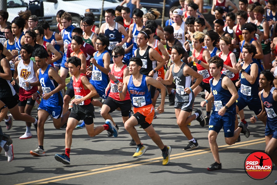 PrepCalTrack's tweet photo. Photographer @dylanstw__ drops his Friday afternoon album from the @MtSAC Cross Country Invitational! More than 140 images from Day One! 📸👍https://t.co/ZCIo7LPN3J https://t.co/psnDBe1fUc