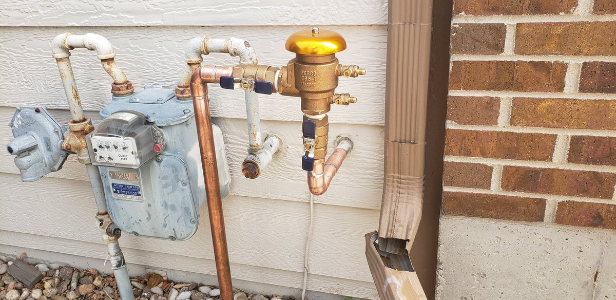 PureDrainSVC's tweet image. It's that time of year again to winterize your sprinkler system and remember to disconnect your garden hose from your sillcocks.