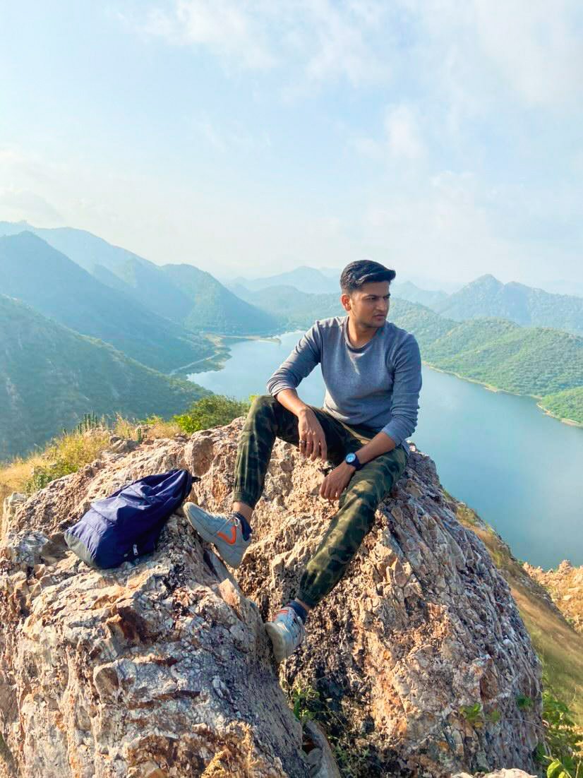 thalachirag's tweet photo. Be the Best Creation of God ! 
"खुदी को कर बुलंद इतना के हर तकदीर से पहले खुदा बन्दे से खुद पूछे के बता तेरी रज़ा क्या है"

#Wanderlust https://t.co/Pqn4xO5UNw