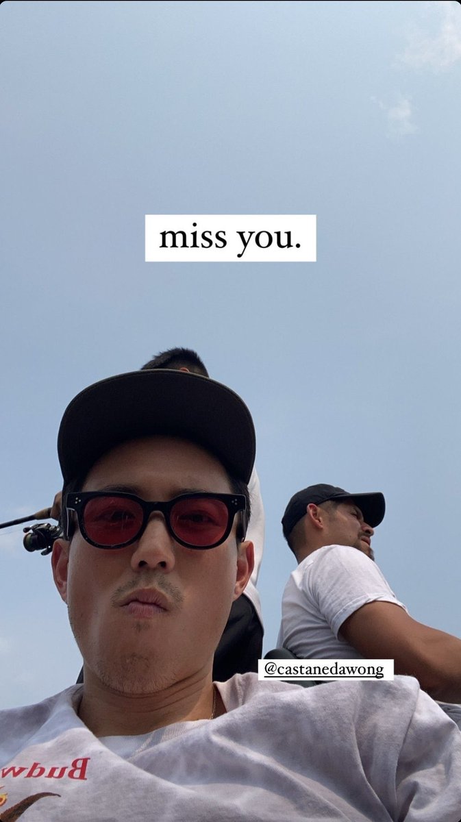 avo_bread's tweet photo. 그려그려 행복혀이 https://t.co/7qwWZjRn8X