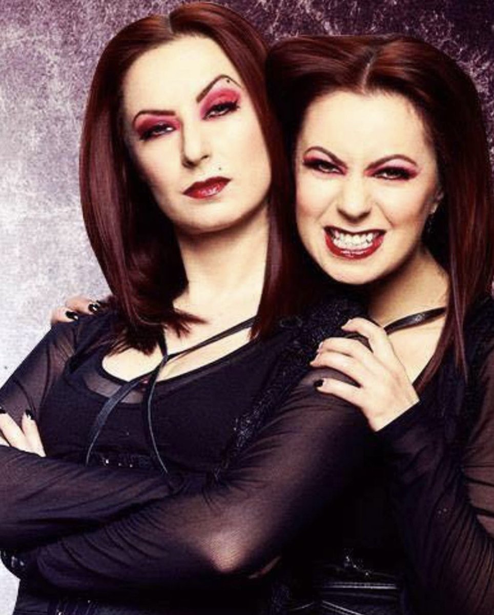 twisted_twins tweet picture