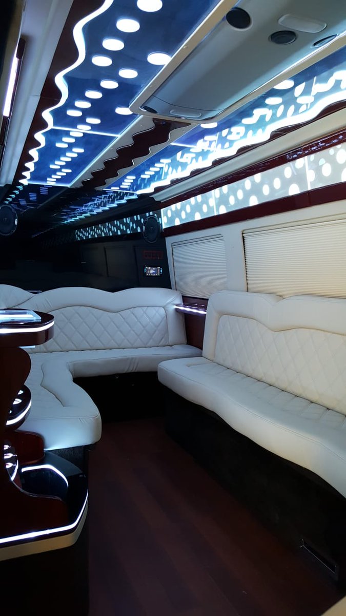 NTXPartyBus's tweet photo. @MinistryAngels @able1954 @JuneCha99709925 @justmeagain34 @Antwine62647590 @DanielC68749467 @BolchozCole @FishingOnFaith @NStepisme @PengysGirl @RunningWolf89 @19sparrow63 @DollmasterNancy Here's a https://t.co/Tcydkjpoqz 
@NTXPartyBus interior photo. 🇺🇸 ✝️  🚌 https://t.co/37E0ByFwOd