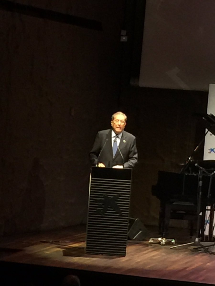 espanacreativa's tweet photo. Comienza el 75 Aniversario de UNESCO y ONU organizado por nuestro socio de #EspañaCreativa, la #FECU, Federación de Centros y Clubes Unesco de España, junto con la #FundaciónCulturaDePaz
Arranca en #CaixaFórum con las intervenciones de #AlbertoGuerreroFernandez y @FMayorZaragoza https://t.co/PE6dWR3ZgD